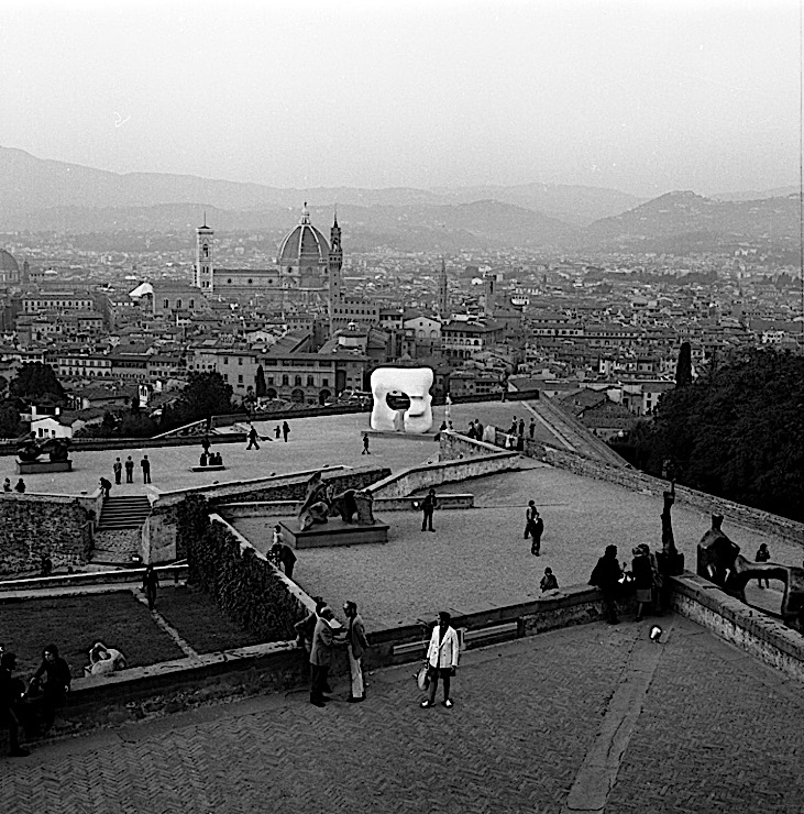 Black-and-white photograph of a Henry Moore sculpture, "Large Square Form with Cut," in the Forte di Belvedere, Florence