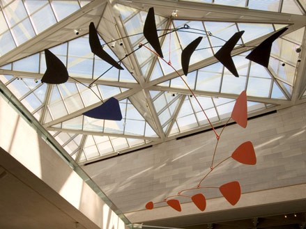 Alexander Calder Untitled, 1976 aluminum and steel overall: 910.3 x 2315.5 cm (358 3/8 x 911 5/8 in.) gross weight: 920 lb. National Gallery of Art, Washington, Gift of the Collectors Committee