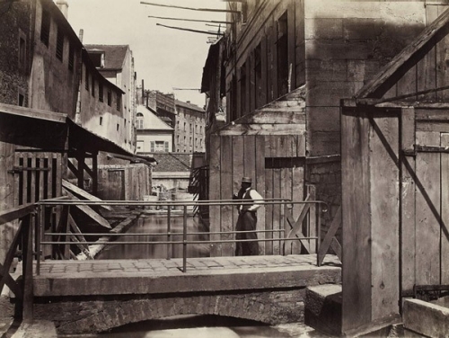 Banks of the Bièvre River at the Bottom of the rue des Gobelins (fifth arrondissement), c. 1862