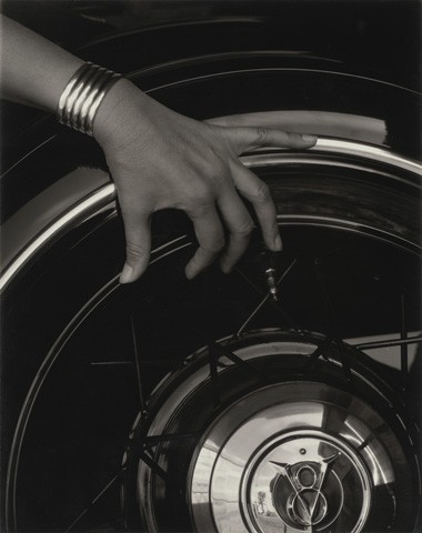 Alfred Stieglitz, Georgia O'Keeffe—Hand and Wheel, 1933