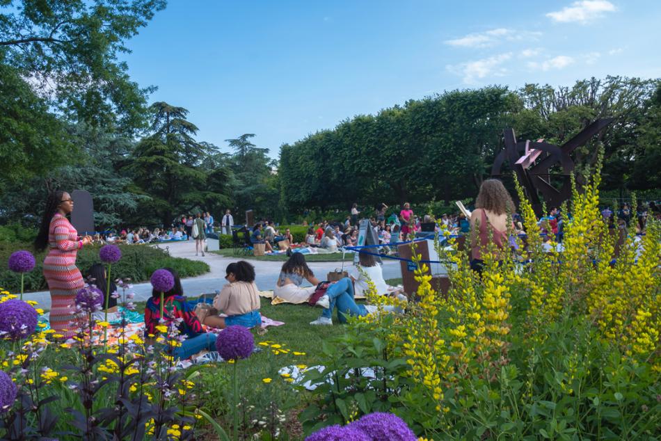 Visitors enjoy Jazz in the Garden in the Sculpture Garden